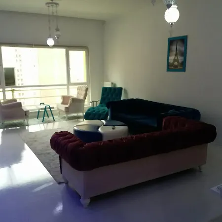 Apartment Buse Homes *